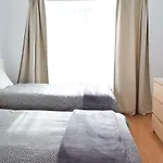 Family House Apartamento