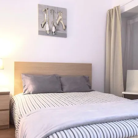 Family House Apartament Lizbona